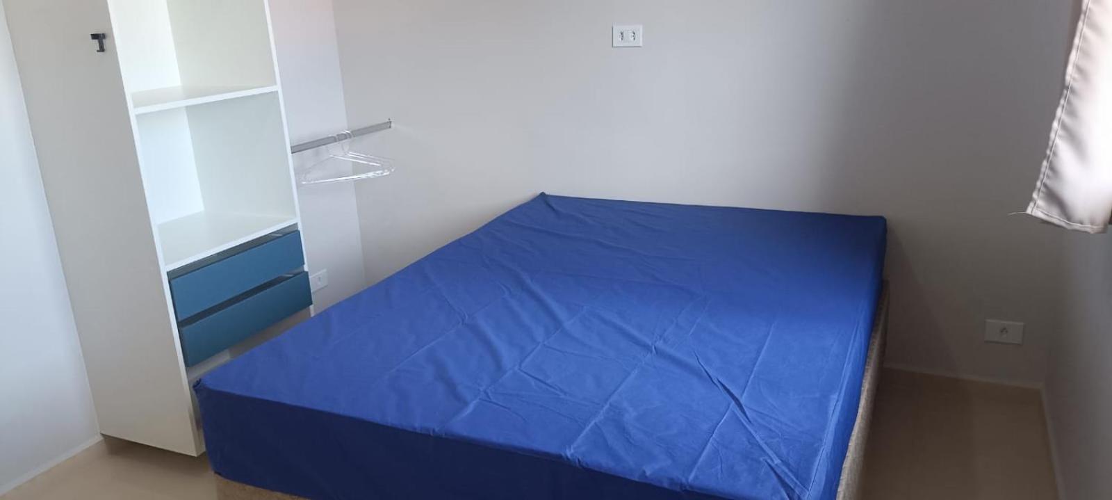 Apartment Pe Na Areia, Ubatuba, 2quartos, Inteiro , Wi-fi ,garagem
